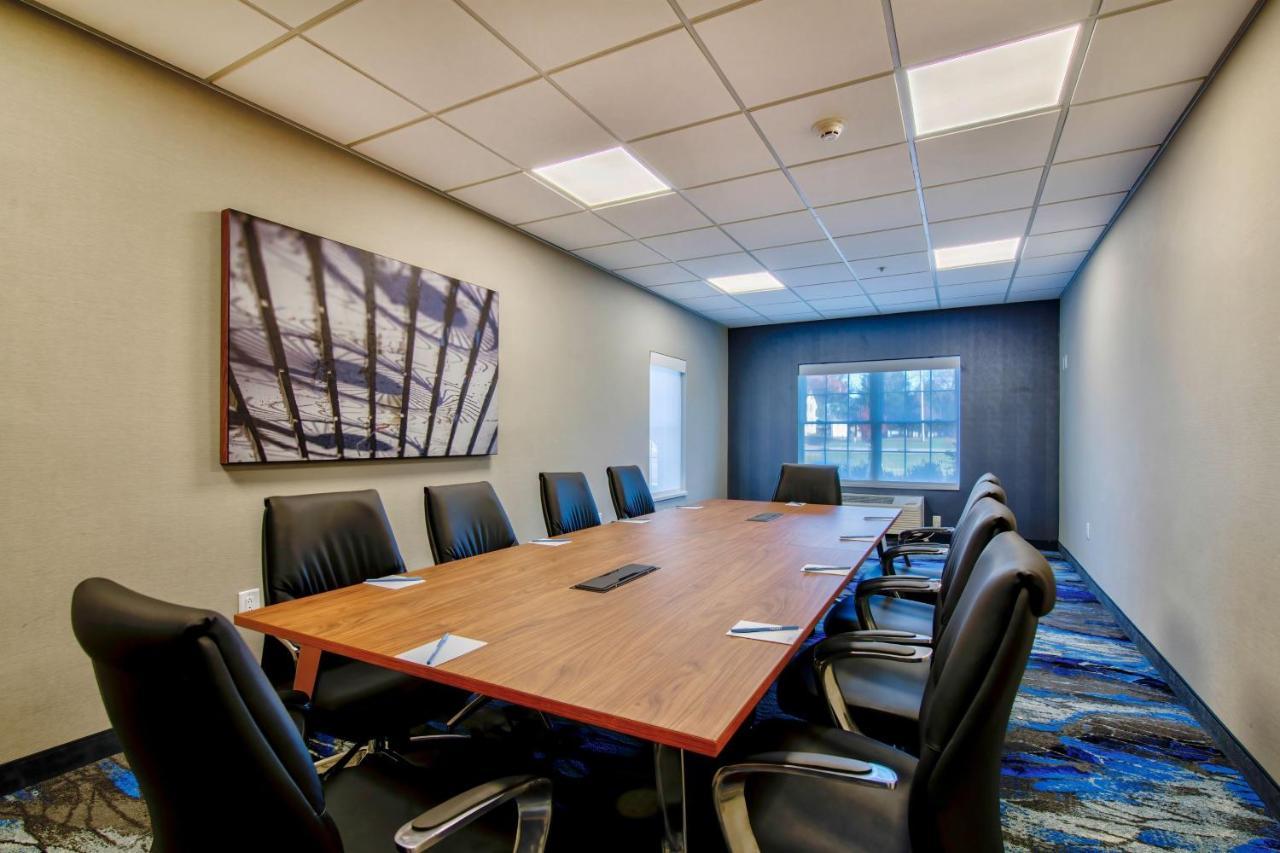 Fairfield Inn & Suites By Marriott Cortland Buitenkant foto