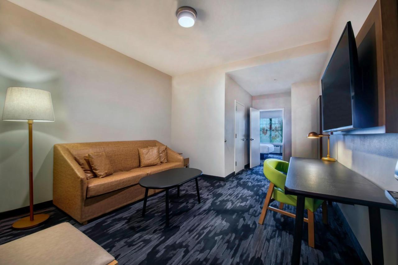 Fairfield Inn & Suites By Marriott Cortland Buitenkant foto